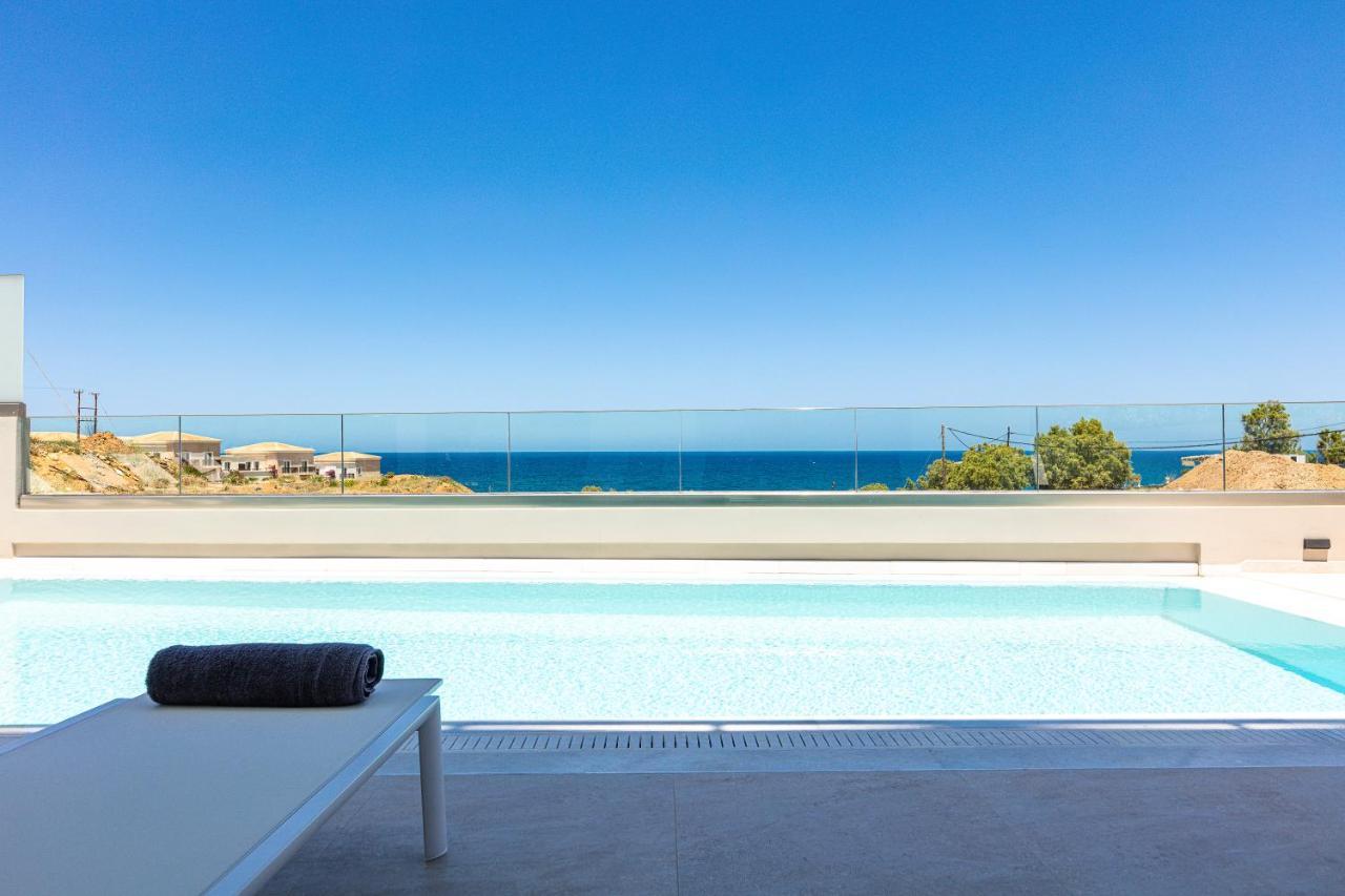 Lagoon Seaside Villa, Sumptuous Retreat,By Thinkvilla Pánormos Eksteriør bilde