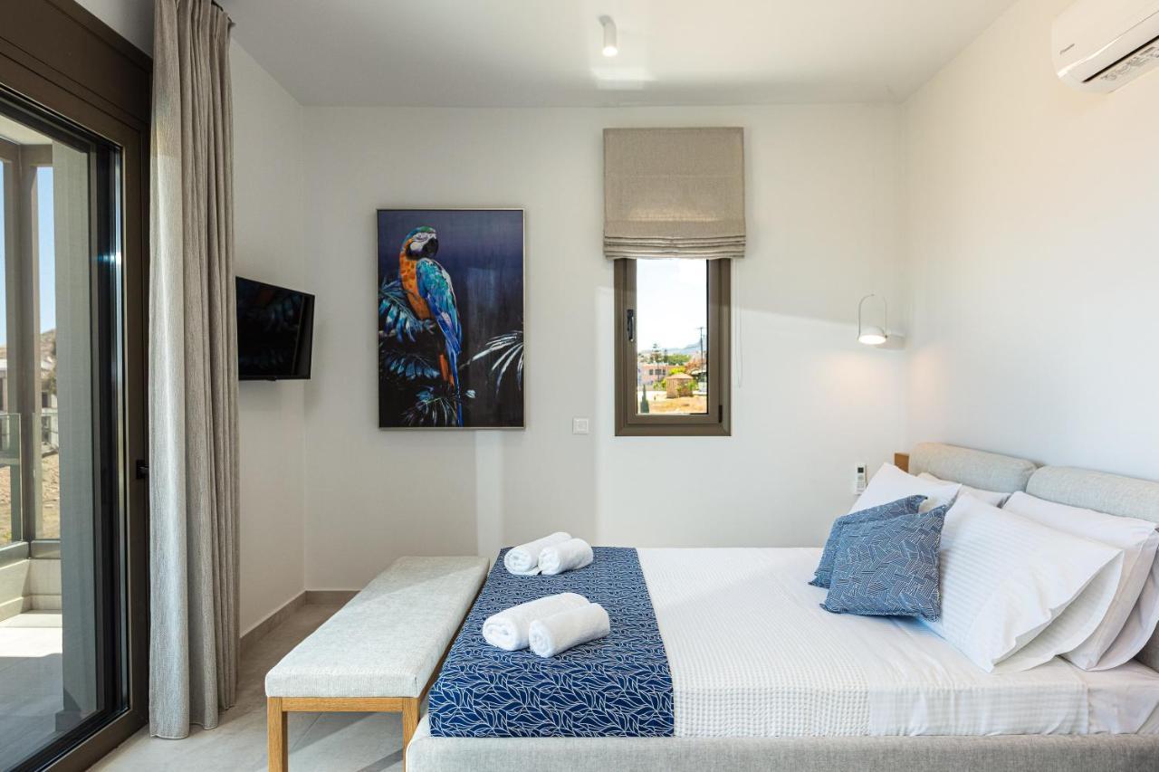 Lagoon Seaside Villa, Sumptuous Retreat,By Thinkvilla Pánormos Eksteriør bilde