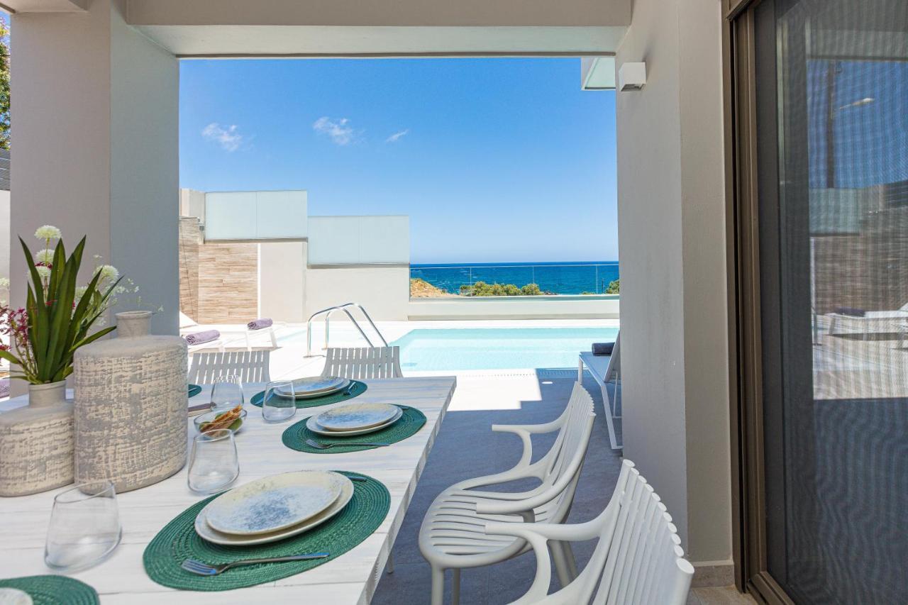 Lagoon Seaside Villa, Sumptuous Retreat,By Thinkvilla Pánormos Eksteriør bilde