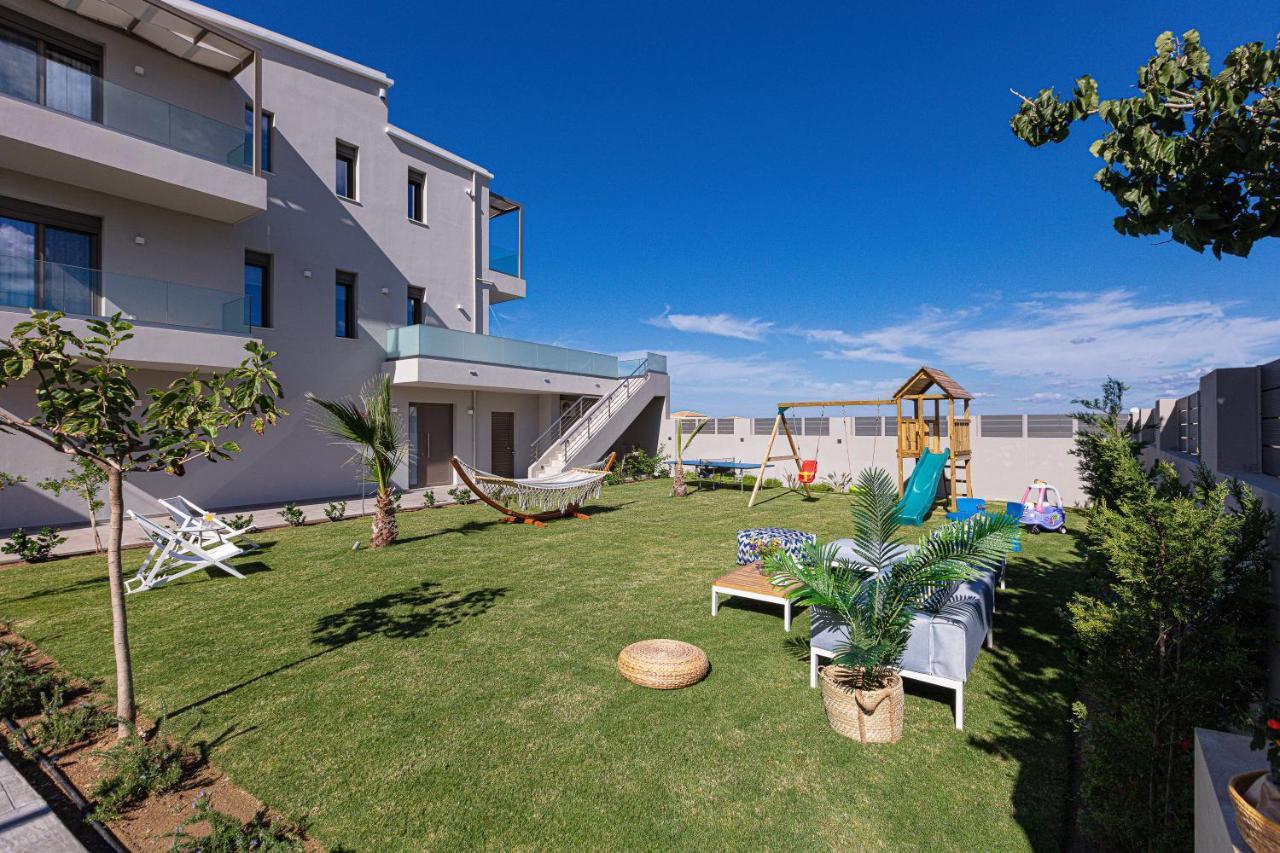 Lagoon Seaside Villa, Sumptuous Retreat,By Thinkvilla Pánormos Eksteriør bilde